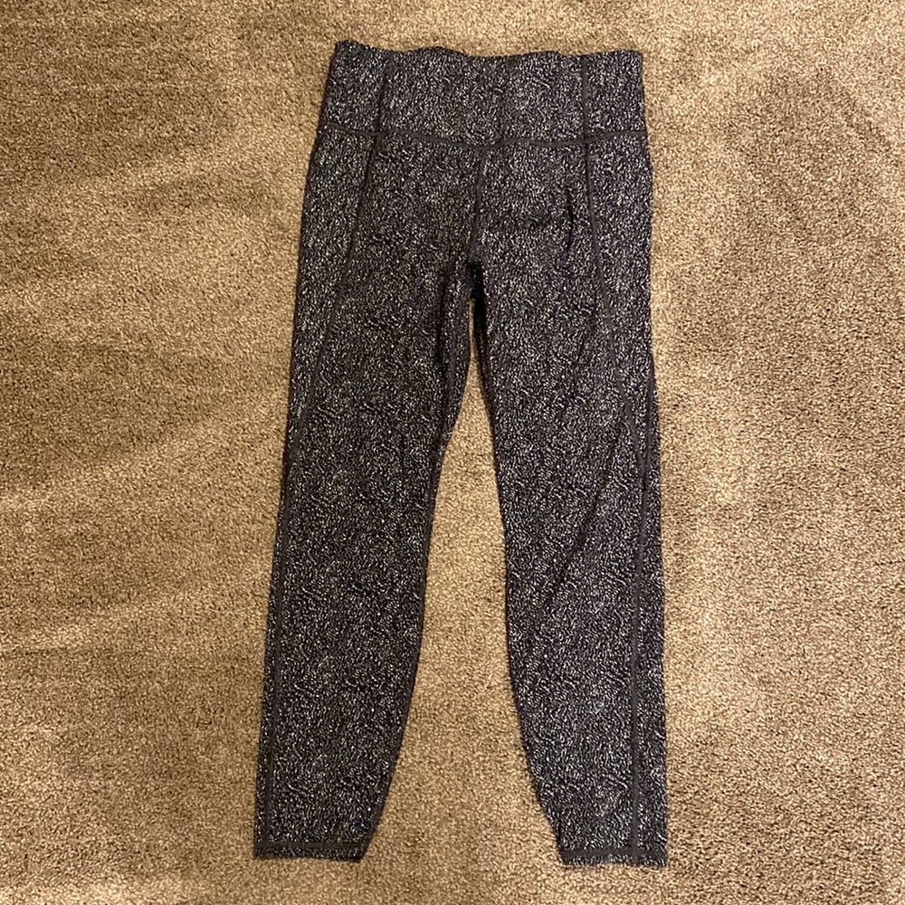 Athleta Lightening Static Tights Size Large Textured Leggings Workout Gym Run
